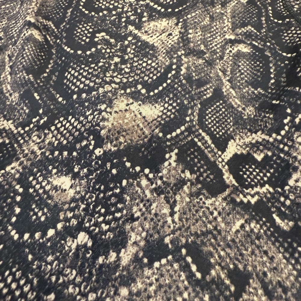 Good American Snake Print Leggings - Black and Brown - Picture 3 of 6